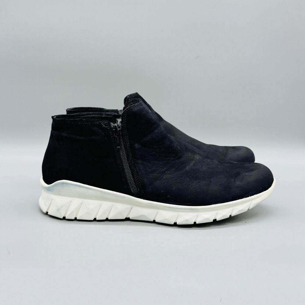 Naot Shoes Womens 11 Black Suede Side Zip Ankle Booties Walking Casual Comfort